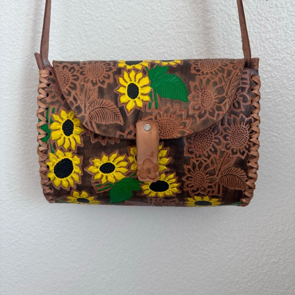 Hand Tooled Leather Floral Shoulder Bag - Picture 4 of 14
